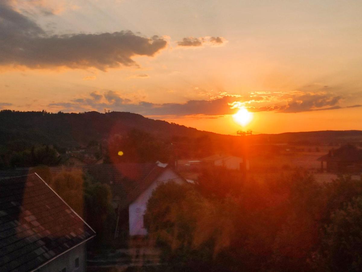 U Borovice * Bila Tremesna
