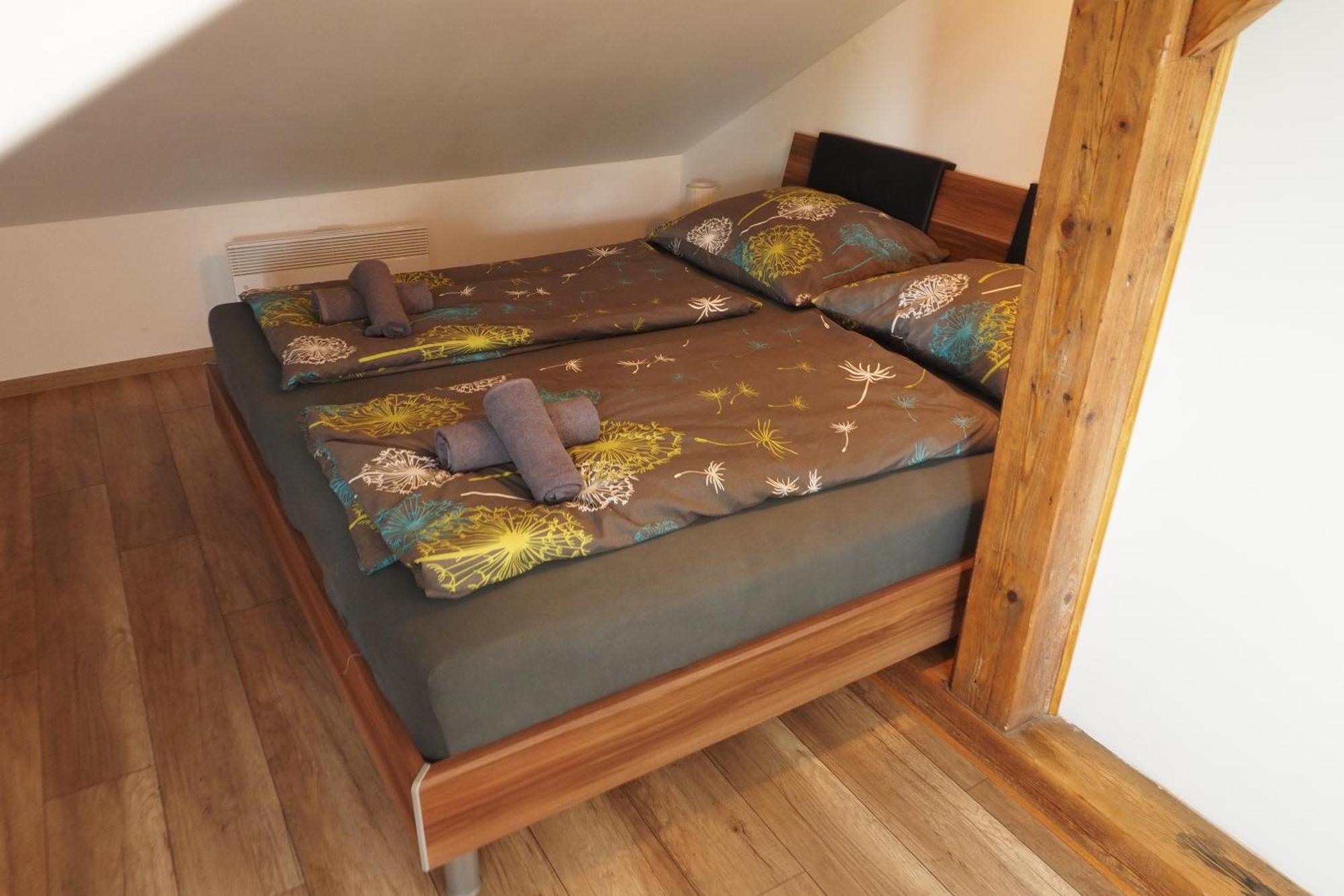 U Borovice Apartment